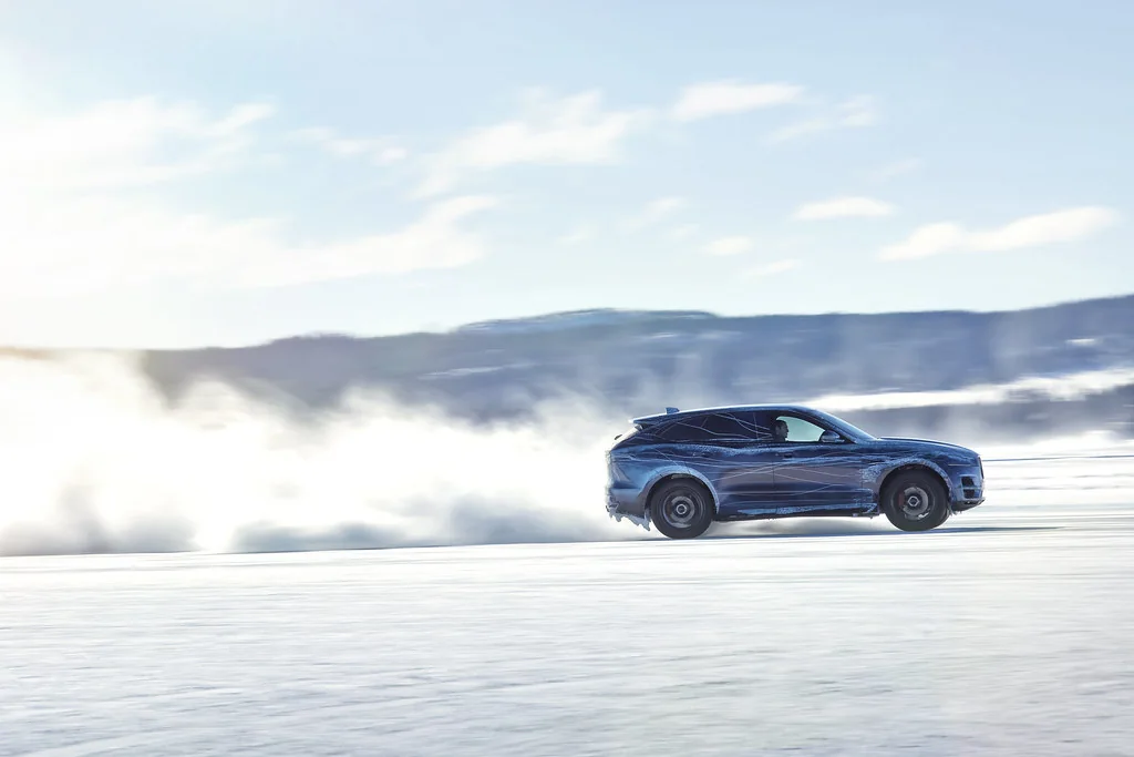 Imagem real do veículo Jaguar F Pace Luxury 2021