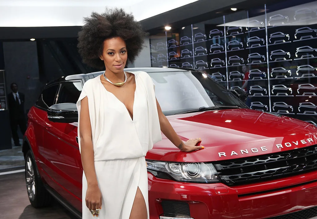 Imagem real do veículo Land Rover Range Rover Evoque Electric 2022