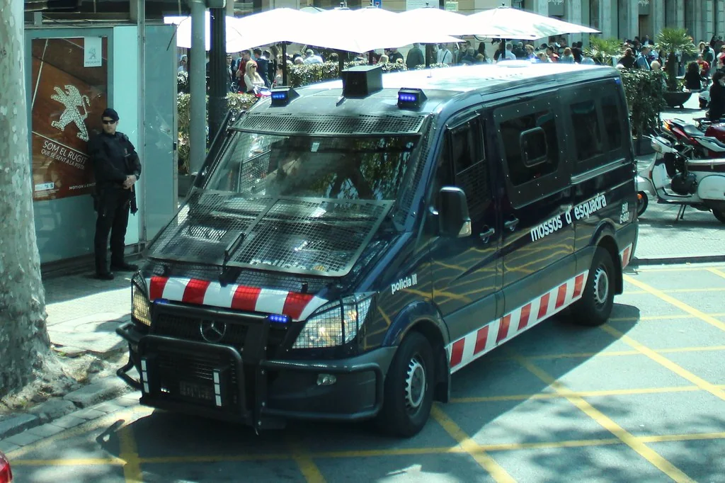 Mercedes-Benz Sprinter Van