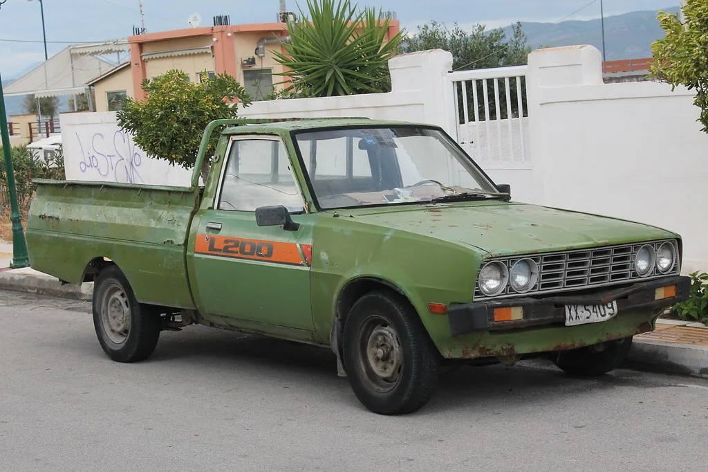 Imagem real do veículo Mitsubishi L200
