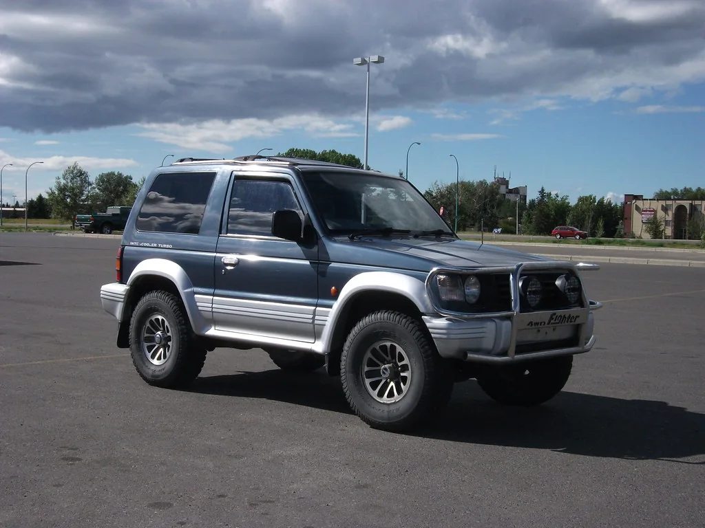 Imagem real do veículo Mitsubishi Pajero Sport V8 2023
