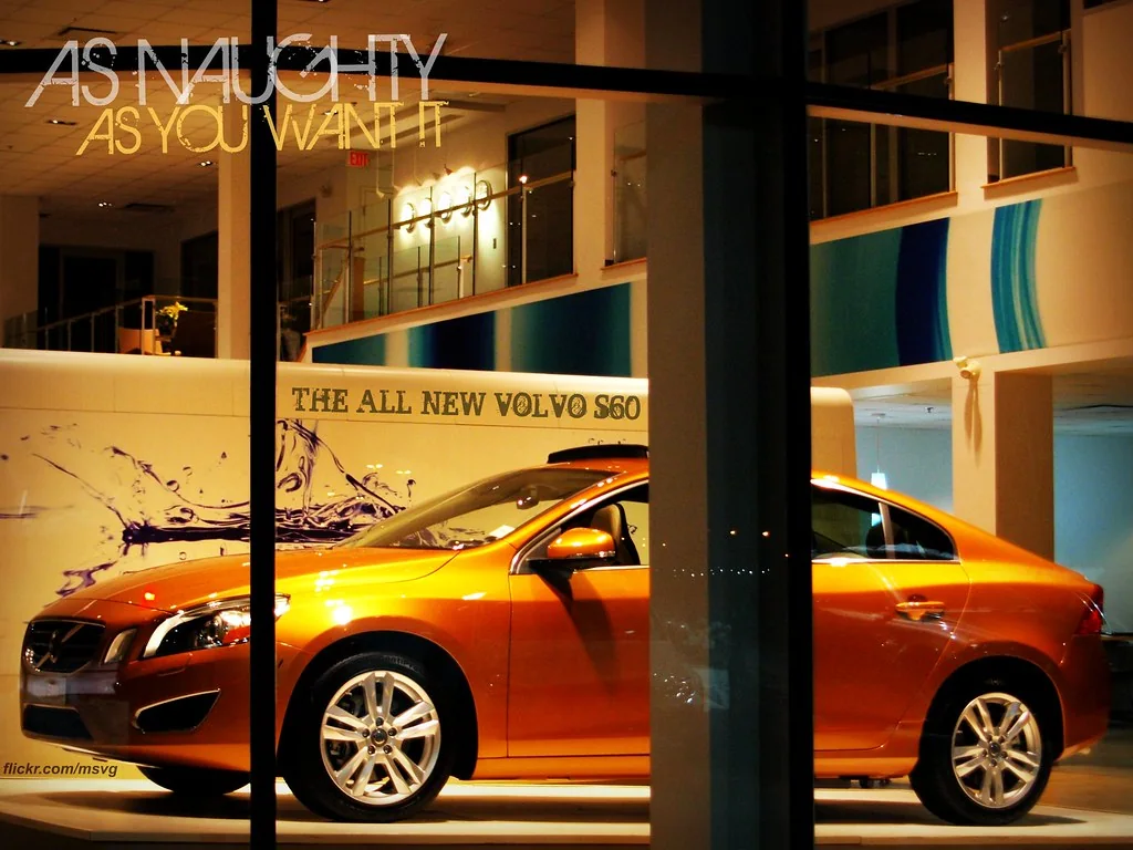 Imagem real do veículo Volvo S60 Luxury 2025